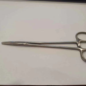 Porta Agujas Mayo de Acero de Alta Calidad, 30 cm, Juego de Instrumentos Manuales Reutilizables para Uso Hospitalario, Certificado CE Clase I - Product Image 1