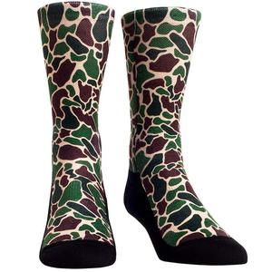 Calcetines hechos a medida unisex con logotipo bordado, calcetines sublimados de colores personalizados con diseños de moda informales para entrenamiento de gimnasia, superventas - Product Image 6