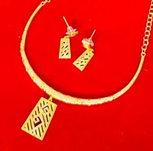 24K or Dubai Vintage mode bijoux collier ensemble boucles d'oreilles bracelets peignes broches cuivre matériel avec diamant cadeau pour les états-unis - Product Image 3