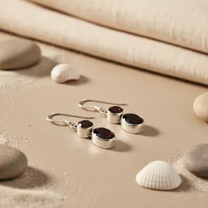 Boucles d'oreilles pendantes classiques en argent plaqué grenat Art Palace pour femme, bijoux tendance, serti clos, forme goutte d'eau, cadeau - Product Image 2