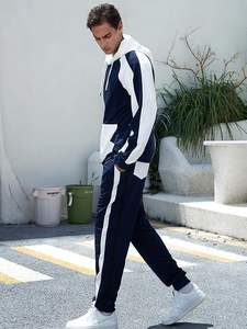 ชุดกีฬาผู้ชายแบบมีฮู้ดซิป 2 ชิ้น ผลิตจากโรงงาน ขายส่ง ผ้าระบายอากาศเป็นมิตรกับสิ่งแวดล้อม ไซส์พลัส สไตล์ลำลอง สีพื้น - Product Image 5