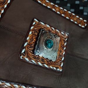 Bolso Bandolera Occidental de Cuero Genuino para Mujer, Estilo Bohemio, Color Personalizado, con Flores, Borla, Cremallera, Ecológico, Alta Calidad, Superventas - Product Image 3