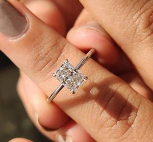 Bague solitaire en or 10K/14K/18K /PT950 /S925 avec pierre radiant de 1,00 à 5,00 carats certifiée IGI, sertie de griffes, pour femme - Product Image 5