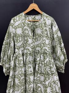 ชุดเดรสผ้าคอตตอนพิมพ์ลายบล็อกแขนพองมีพู่สำหรับออกข้างนอกลำลอง - Product Image 2