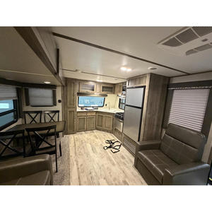 Caravane de luxe d'occasion tendance 2018 Keystone Sprinter Campfire29FK, en aluminium noir, 8 places, suspension indépendante - Product Image 2