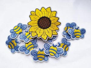 Patch abeille fer sur, 10 pièces patchs brodés couleurs mélangées appliques patchs croisés pour vêtements vestes sacs à dos jeans - Product Image 4