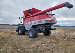 Cosechadora de Granos de Maíz y Papa Massey Ferguson 9540 de Alto Rendimiento para Arroz, Maní, Trigo, Algodón, Ajo, Maquinaria Agrícola - Product Image 4