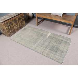 พรมตุรกีวินเทจ ขนาด 2.9x5.3 ฟุต พรมตกแต่งลายทางสีเทา - Product Image 1