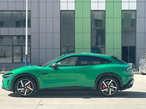 2025 U 7 Techo Metálico Automático, Asientos de Cuero, Batería de Litio, Características Premium, Autonomía NEDC de 601-700 km, Motor de 200-250 kW - Product Image 4