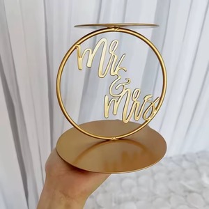 Support à gâteau en bois et résine support à dessert décoratif élégant pour fête d'anniversaire de mariage et utilisation de cuisine à domicile moderne d'Inde - Product Image 2