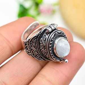 Bague boîte à pilules en pierre de lune, bague ajustable, boîte à message en pierre précieuse, bague boîte secrète en argent sterling 925, cadeau de vacances unique - Product Image 3
