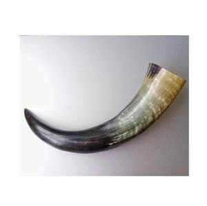 Corne à boire Viking authentique tasse rustique faite à la main guerrier médiéval chope gobelet sculpté navire hydromel nordique naturel - Product Image 1