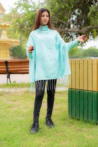 Ponchu élégant cousu pour femmes/dernier créateur/vêtements de fête supérieur pour elle) (le produit peut être peu varié) - Product Image 6