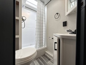 Nouvelle caravane Jayco Jay F-l-i-g-h-t Slx 265BHS 2026 à vendre pour le camping et les voyages - Product Image 2