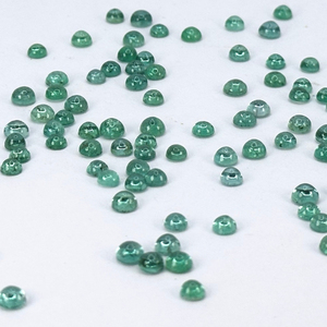 Cabochons ronds en émeraude verte de Zambie de 4mm à 6mm de pierres précieuses naturelles en vrac - Product Image 2