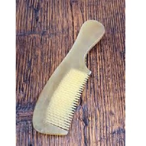 Peine de pelo de cuerno de búfalo Natural superventas recién llegado de fábrica de cuerno indio peine de pelo mango de agarre peine de cuerno para damas - Product Image 1