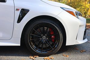 2023สำหรับ GR Corolla Core Turbo 7สปีดอัตโนมัติ AWD สภาพอากาศหนาวเย็นประสิทธิภาพภายในไฟ ACC - Product Image 5