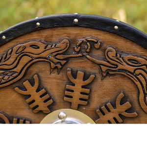Armadura Escudo vikingo personalizado Escudo medieval Tallado Regalo vikingo Decoración de pared Escudo redondo vikingo Brazo por Calvin Handicraft - Product Image 2