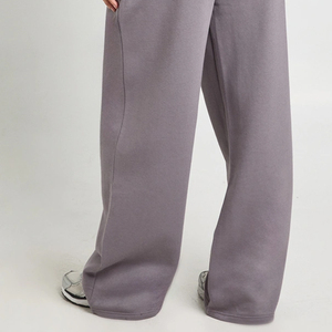 Survêtement femme à épaules tombantes, prix de gros, logo personnalisé, tissu doux, design économique avec taille élastique et cordon de serrage - Product Image 6