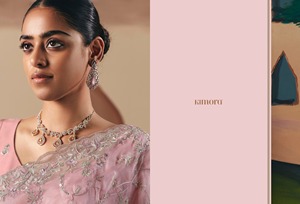 Vêtements de créateur pour femmes Saree en soie de haute qualité Tissu de verre souple Bordure brodée Style traditionnel moderne pour mariage indien - Product Image 2