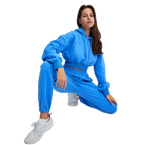 Chándales de yoga ajustados a prueba de viento a la moda para mujer Conjunto de dos piezas de nuevo diseño al por mayor para chicas deportivas - Product Image 1