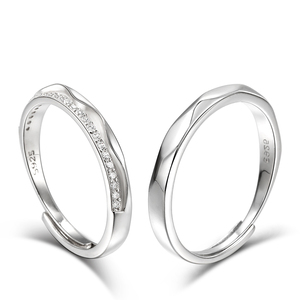 แหวนคู่เงินแท้ปรับขนาดได้ Jeulia Exclusive Mark of Love - Product Image 3