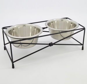 Diseño de alambre cruzado de hierro elevado Comedero doble comedero para perros Cuencos de acero Alimentador para perros y gatos Soporte elevado Alimentación elevada Comida Agua - Product Image 1