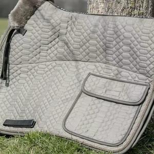 Almohadillas de sillín de salto de alta calidad de estilo de moda | Almohadilla de sillín de caballo de tela de algodón de calidad | Almohadillas de sillín de color personalizado - Product Image 2