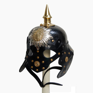 Style allemand Viking Pickelhaube Casque en cuir véritable Vintage Médiéval Produit décoratif - Product Image 1