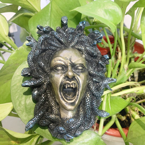 Nuovo Design Scultura Testa di Medusa Statua Medusa Blu Navy Decorazione per Arredamento Statua da Parete Grecia - Product Image 3