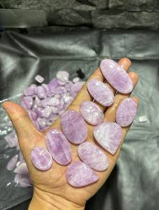 100% Natural Pink Kunzite Cabochon Mix en forma de piedras preciosas sueltas para la fabricación de joyas - Product Image 4