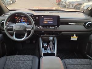 New /USED RED 2026 CHE VROLET COLORADO Z71 360 Rear Camera 31-40T Load Capacity Emission Diesel /GAS Automatic FOR SALE - Product Image 3