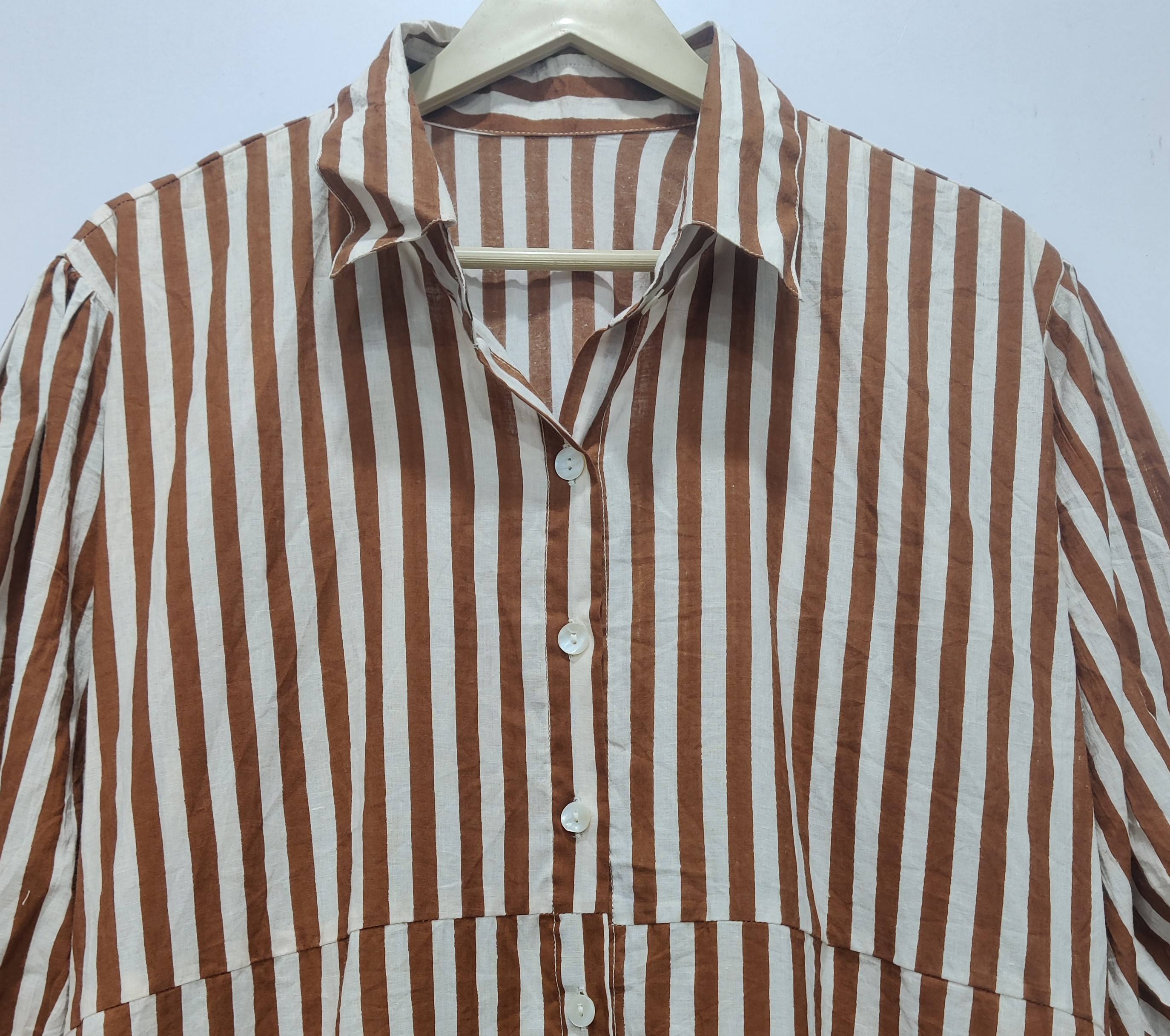 สีน้ำตาล