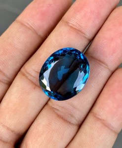 Topaze bleue de Londres naturelle pierre ovale taillée pierre précieuse à facettes en vrac pour la fabrication de bijoux belle pierre précieuse pour elle et lui. - Product Image 4