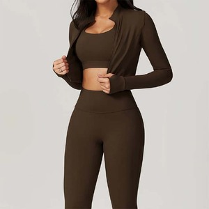 Vente en gros Tenue de yoga d'hiver unisexe Vêtements de sport et de fitness Ensembles d'entraînement Survêtements de maternité solides 3 pièces - Product Image 3
