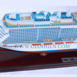 Gia Nhien fabricante diseño personalizado bajo MOQ carnaval barco modelo trofeo madera modelo barco alta calidad madera barco modelo hecho a mano - Product Image 1