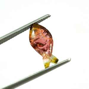 Cuentas sueltas de piedras preciosas talladas en estrella de Aguamarina para la fabricación de joyas - Product Image 1