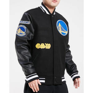 Chaqueta Universitaria Negra Vintage con Logotipos Bordados, Chaqueta de Béisbol con Mangas de Cuero Genuino - Product Image 6