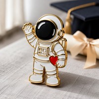 Broches en émail personnalisées, badges décoratifs en métal, accessoires mignons d'animaux de dessin animé, astronautes, pour étudiants, émaillage