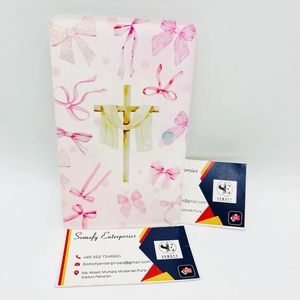 Plateau à cils personnalisé avec différents designs, en acrylique, pour extensions de cils, avec pince magnétique intégrée - Product Image 4