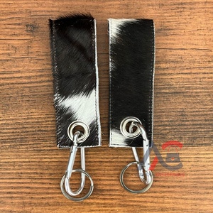 Clip de ceinture en cuir de vachette personnalisé mousqueton porte-clés bracelet en cuir véritable porte-clés cadeau mousqueton sangles porte-clés porte-clés - Product Image 1