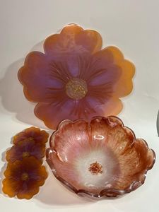 Bol de pièce maîtresse en résine pour une maison élégante fabriquée à partir de matériaux de qualité et présentant de superbes œuvres d'art abstraites - Product Image 4