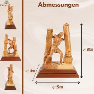 Escultura tallada a mano "Samson destruye los pilares" – arte en madera de olivo de Belén (28 cm) - Product Image 6