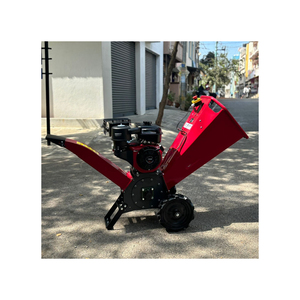 WC46 4 PTO Astilladora de madera compacta construcción duradera herramienta de corte forestal eficiente fuerte rendimiento confiable - Product Image 4