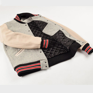 Veste de baseball varsity pour homme sur mesure de haute qualité en gros, col montant avec broderie sur le devant, saison hivernale - Product Image 3