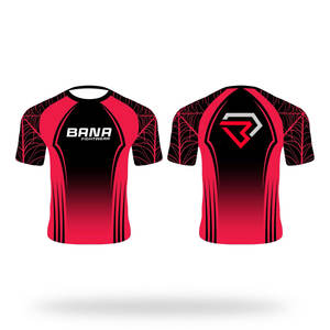 Venta al por mayor de compresión personalizada de secado rápido Unisex MMA Rash Guard poliéster/Spandex todas las estaciones camisa de baño de manga corta resistente - Product Image 1