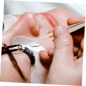 BESTYASH Pince à cils inclinée en acier inoxydable Outil de précision pour l'application de faux cils Extensions de cils Adhésif pour cils - Product Image 4