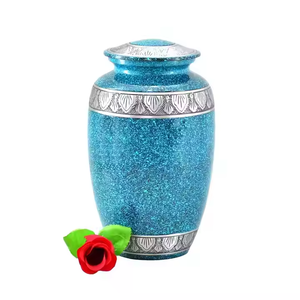 Urnes de crémation à la mode Forme de boue unique Capacité de 250 pouces cubes Enduit d'émail vert floral 12 pouces 2025 Urnes de crémation pour adultes - Product Image 4