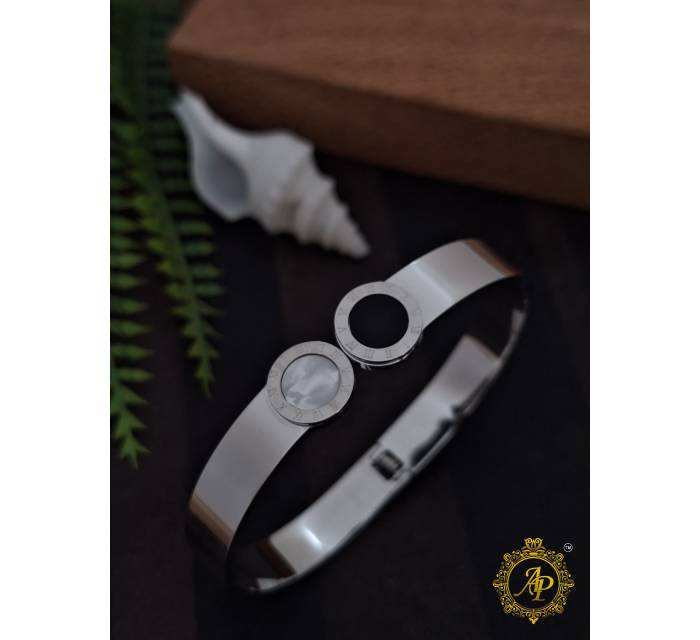 ตามที่แสดง