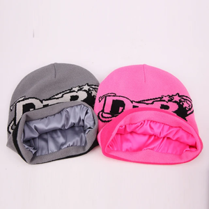 Unisexe personnalisé 100% acrylique hiver chapeaux concepteur Jacquard Satin doublé Beanie Logo gros sport voyage haute imprimé dessin animé - Product Image 1